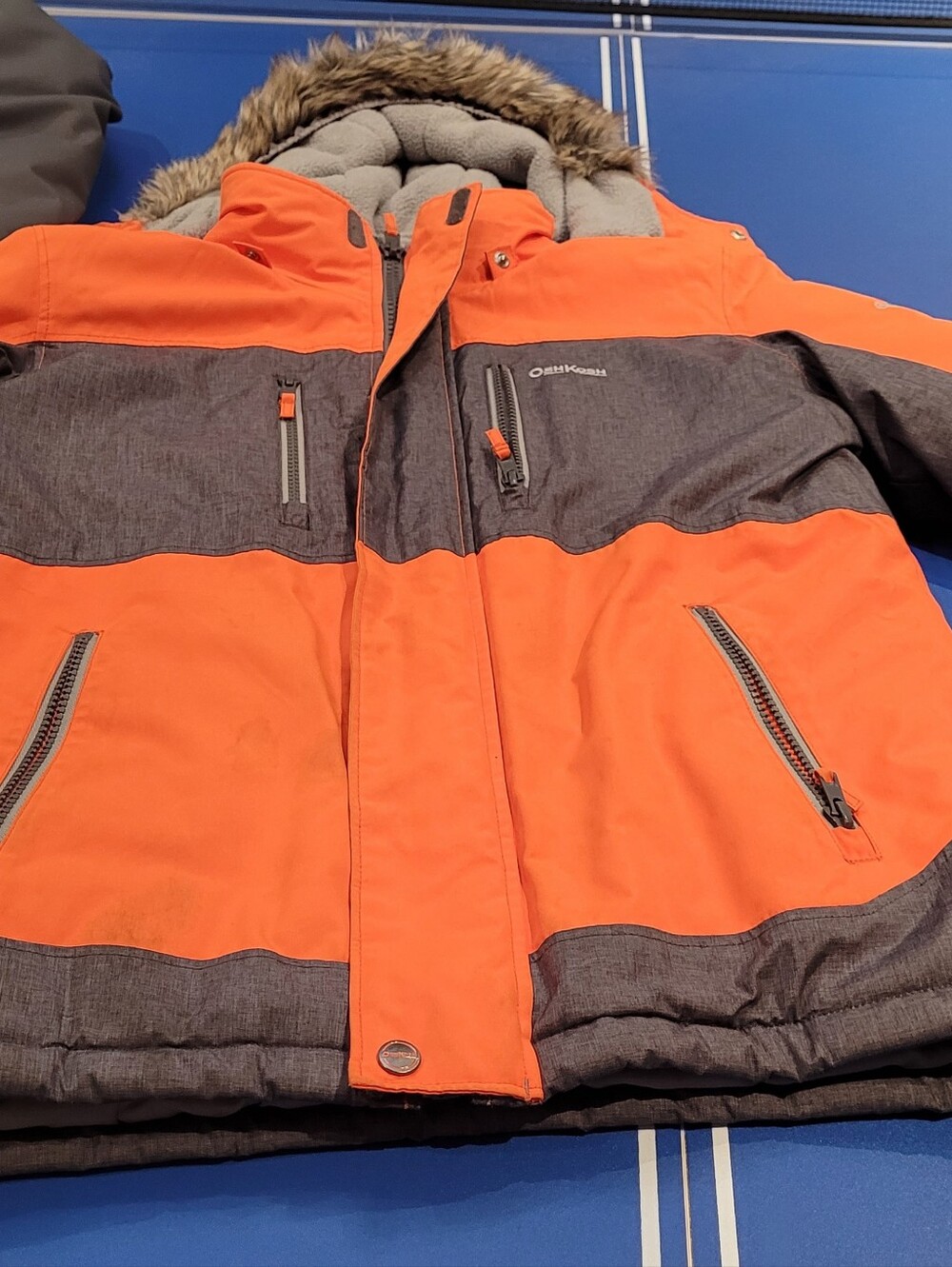 OshKosh children’s ski jacket and snow pants set